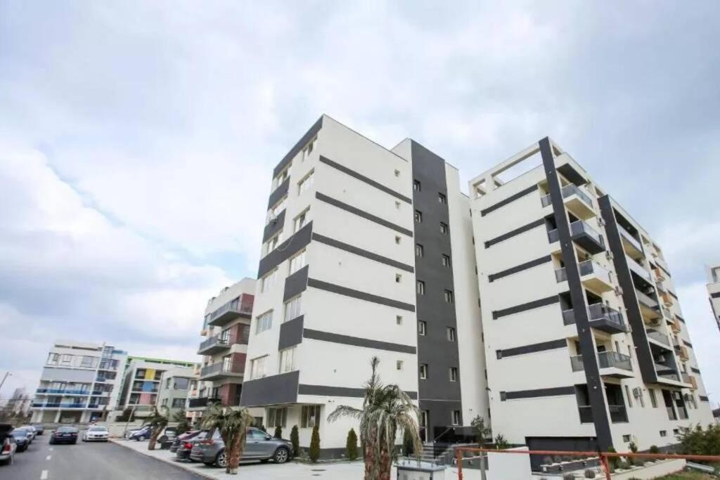 Luxury Studio - Maison 103 - Stefan Building Complex Apartment Navodari Luaran gambar