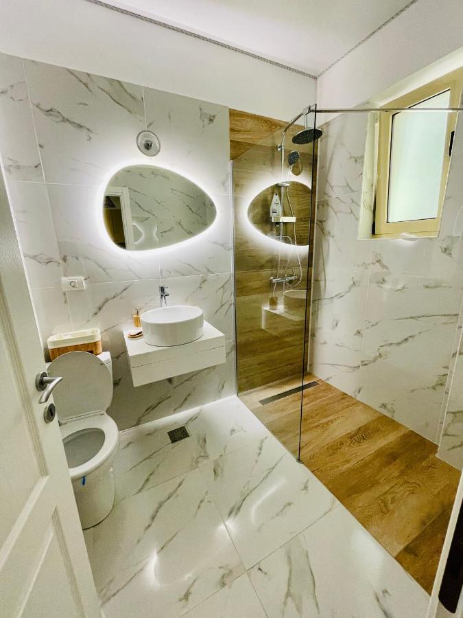 Luxury Studio - Maison 103 - Stefan Building Complex Apartment Navodari Luaran gambar